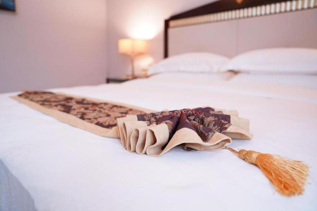 Hua Xia Pearl Hotel Foshan Eksteriør bilde